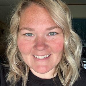 Meet your Posher, Kacy